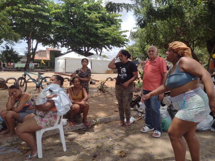 Comunidade Aurora Maria clama por solidariedade para reconstruir vidas após incêndio devastador