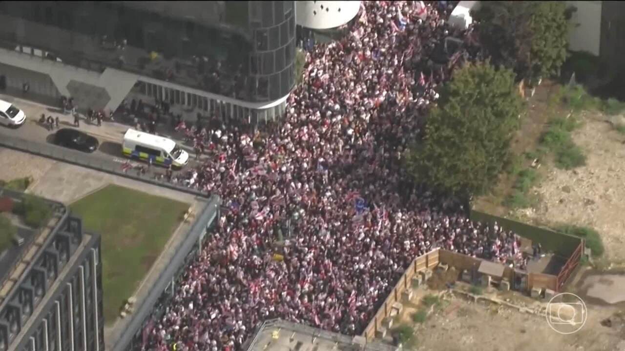 Tommy Robinson: quem é o ativista britânico de extrema direita, apoiado por Elon Musk