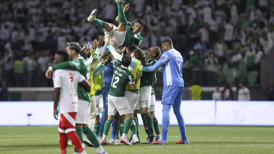 Retorno de atacante comove time do Palmeiras