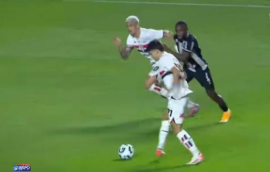 São Paulo é derrotado pelo Ceará e registra pior público no Morumbi em 2025  São Paulo 0 x 1 Ceará | 25ª rodada – Campeonato Brasileiro 2025